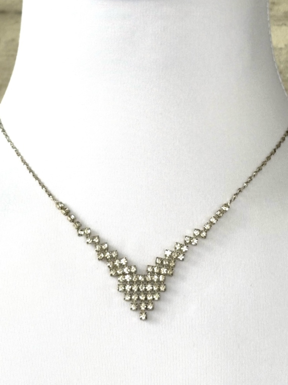 Elegant Crystal V-Shaped Silver Tone Necklace